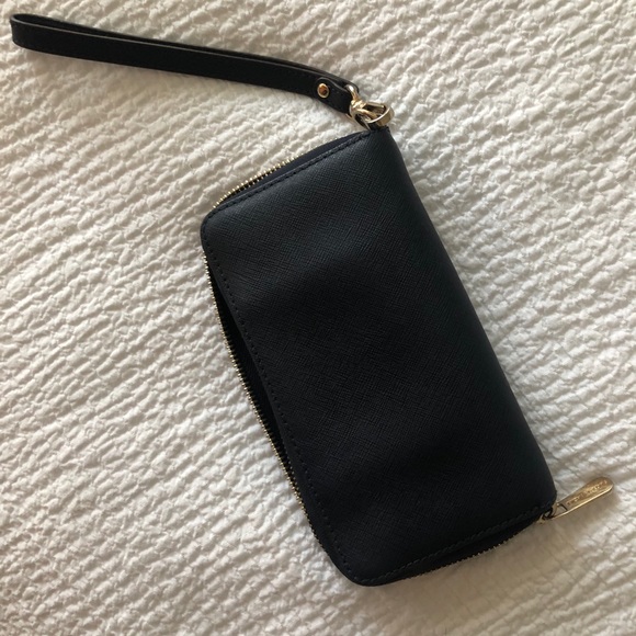 Michael Kors Navy Blue Wristlet - Picture 4 of 4